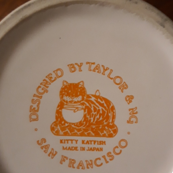 TAYLOR & NG San Francisco cat coffee mug - Picture 2 of 3